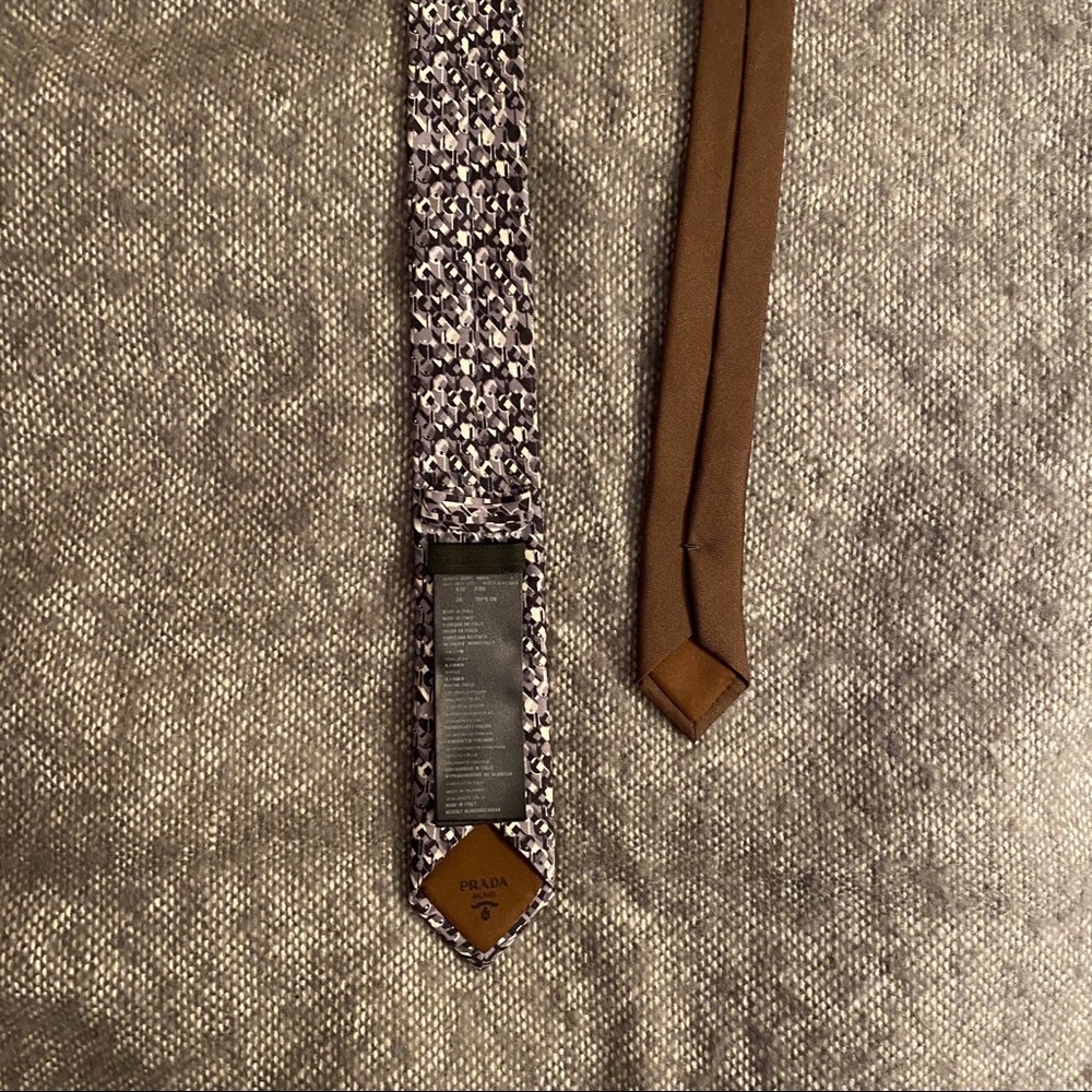 Prada Geometric Print Tie - image 2
